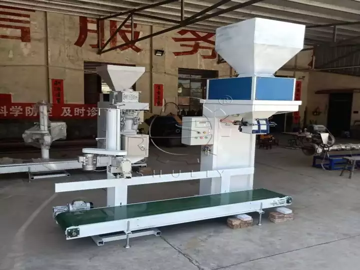 charcoal bagging machine