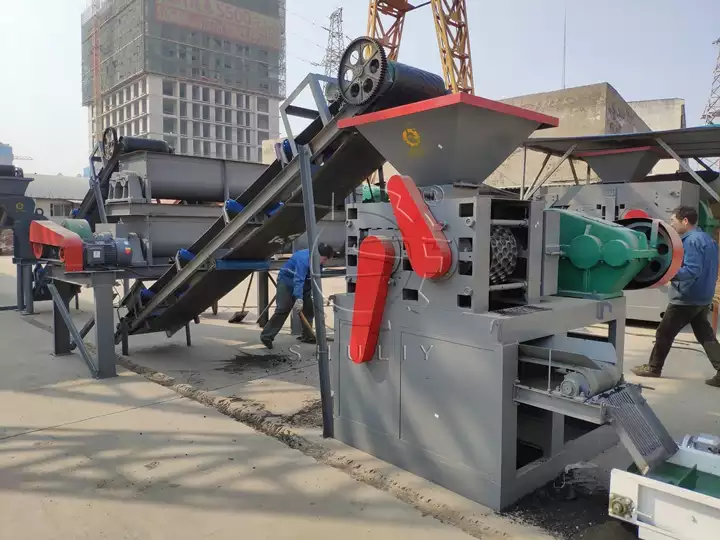 pillow charcoal briquettes machine