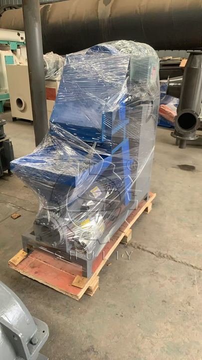 wrap pini kay briquetting machine with film